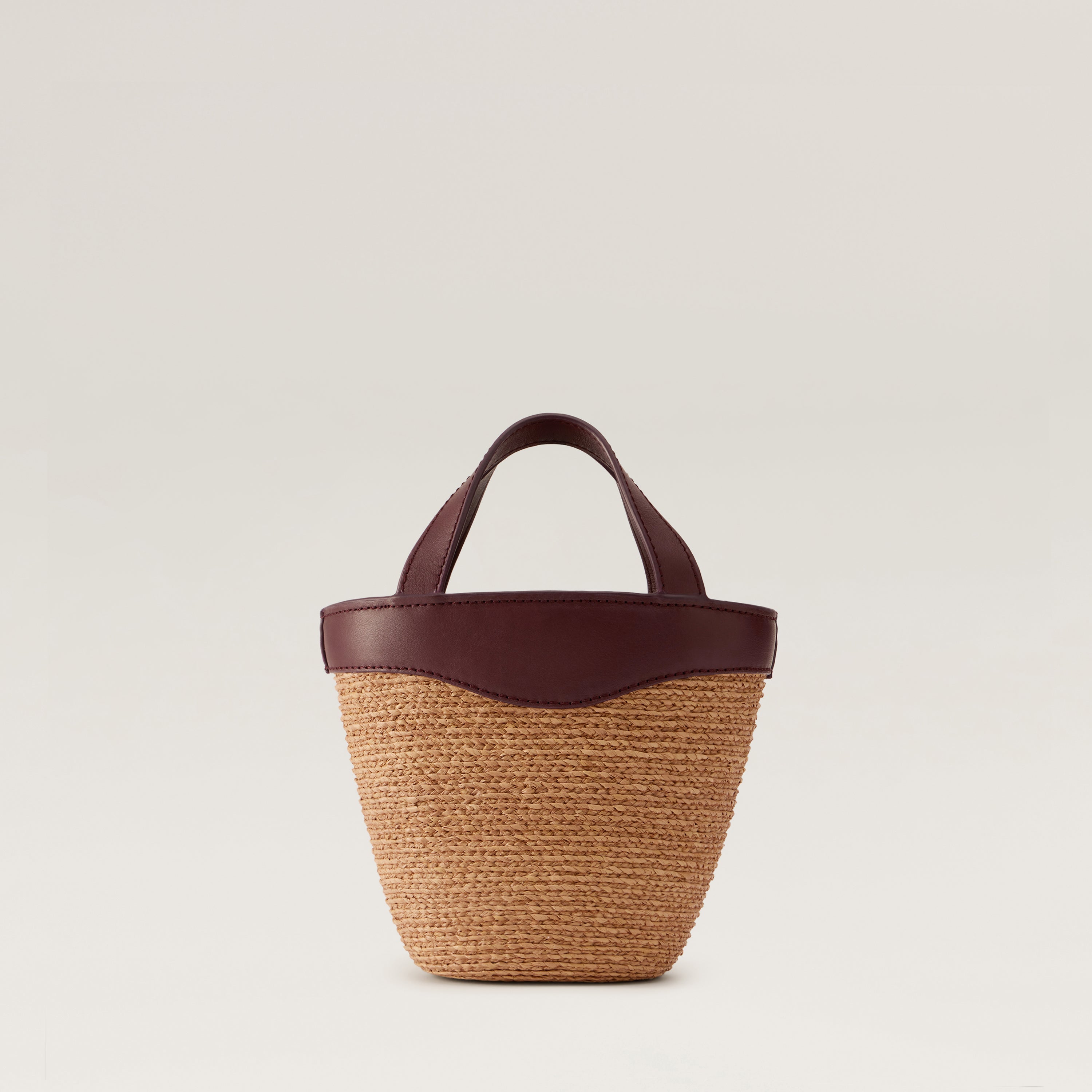 Ama_Raffia_Braid_Basket-