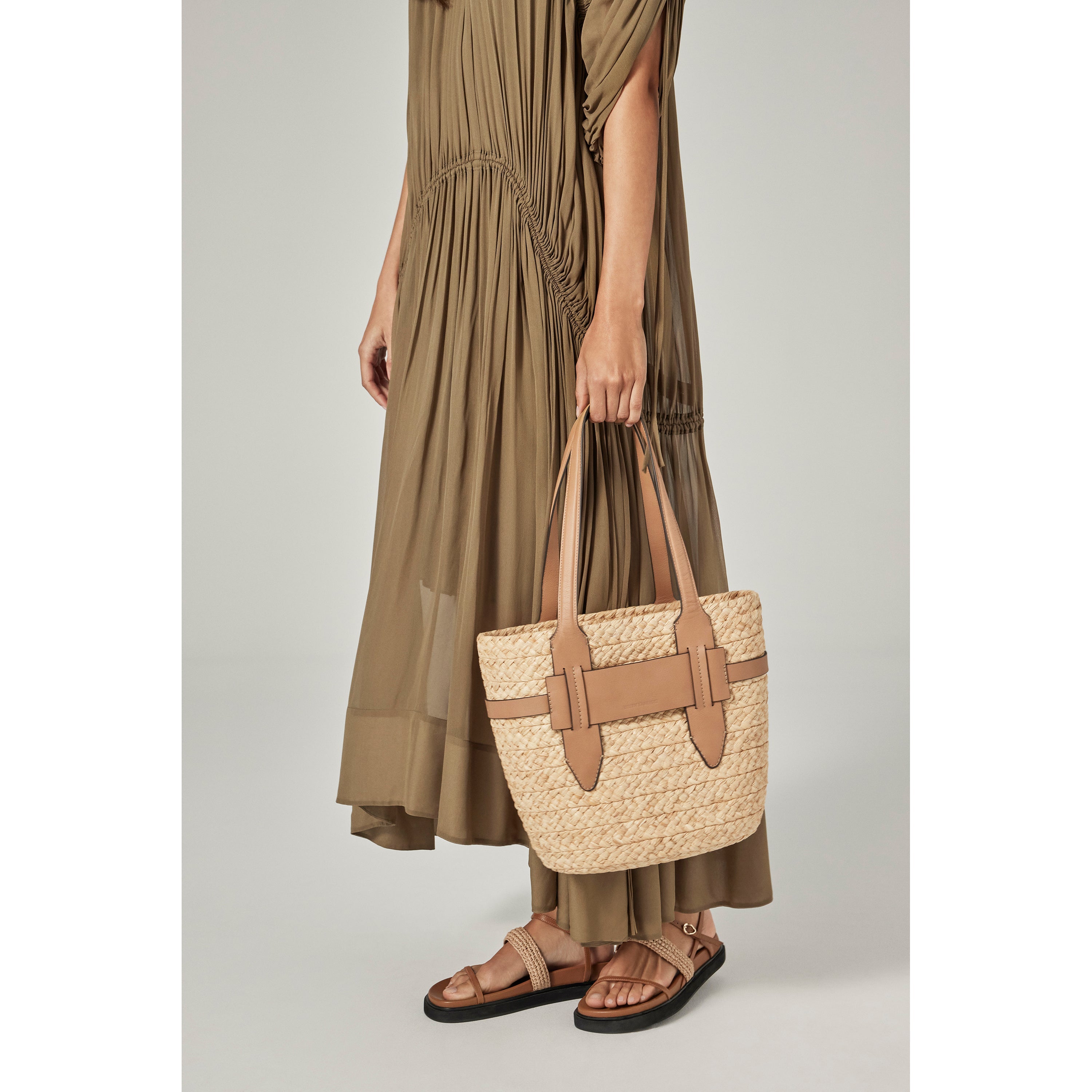 Lipari M Tote Medium Natural/Caramel - Helen Kaminski US