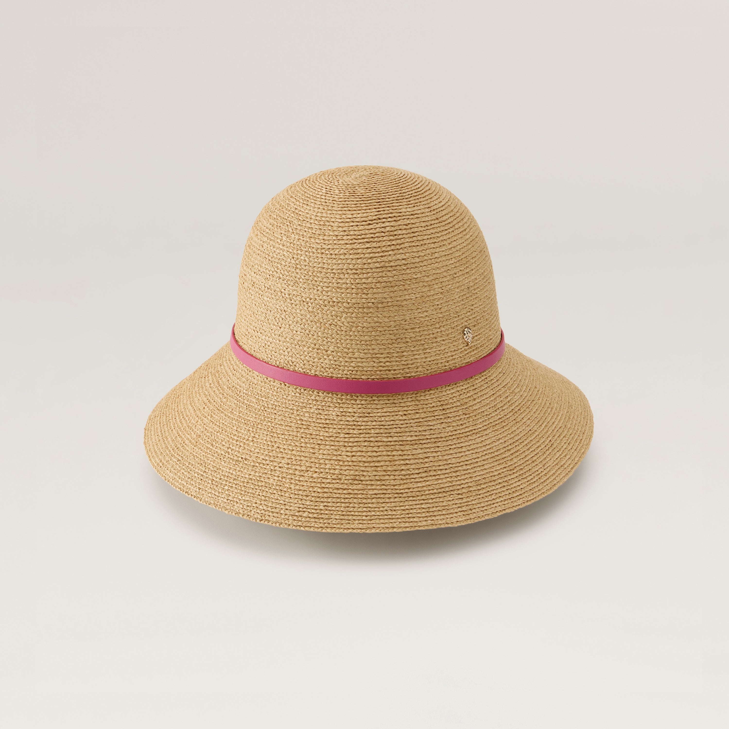 Besa_9_Raffia_Braid_Cloche-