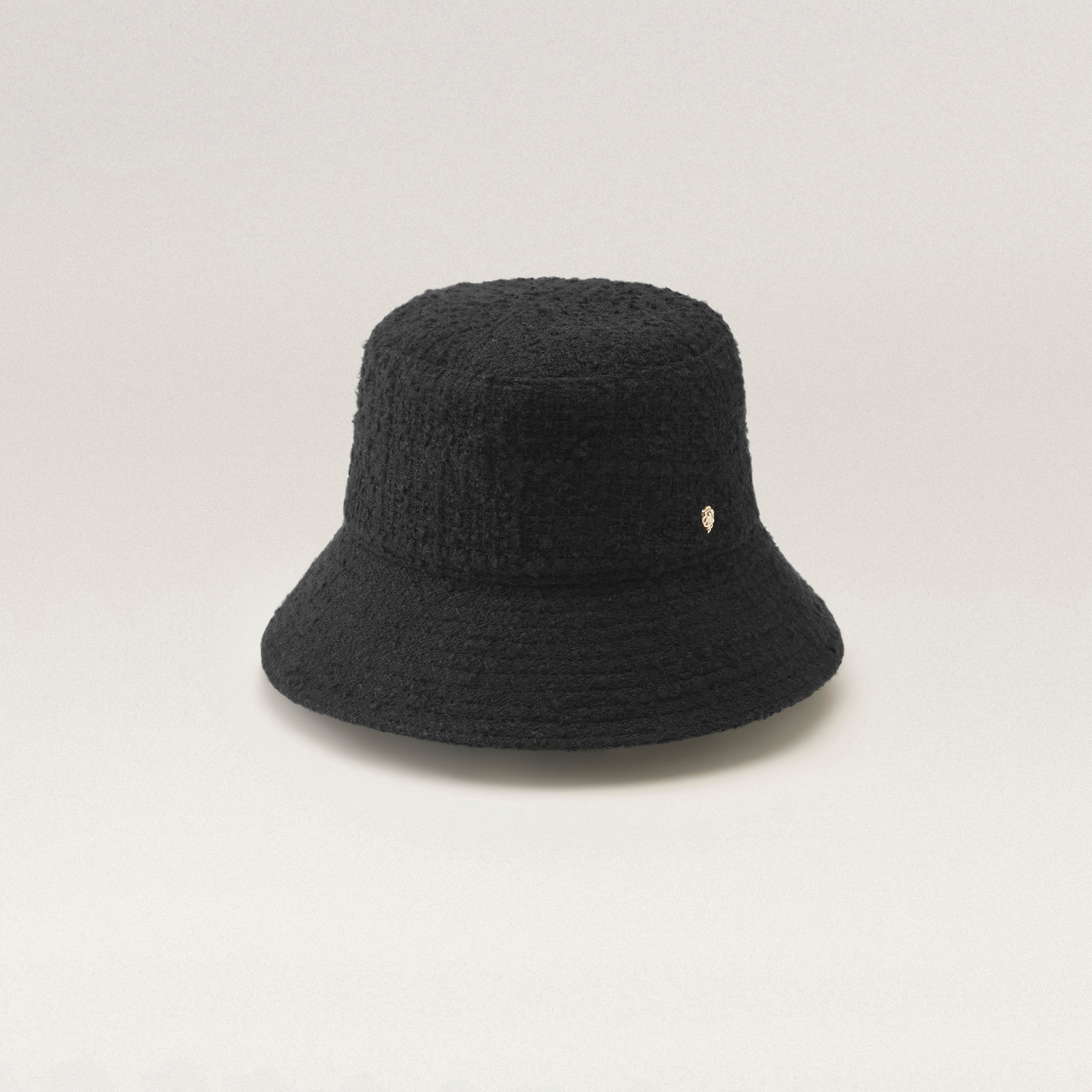 Shop the Sacha Short Brim Classic Bucket Hat in Black | Helen Kaminski