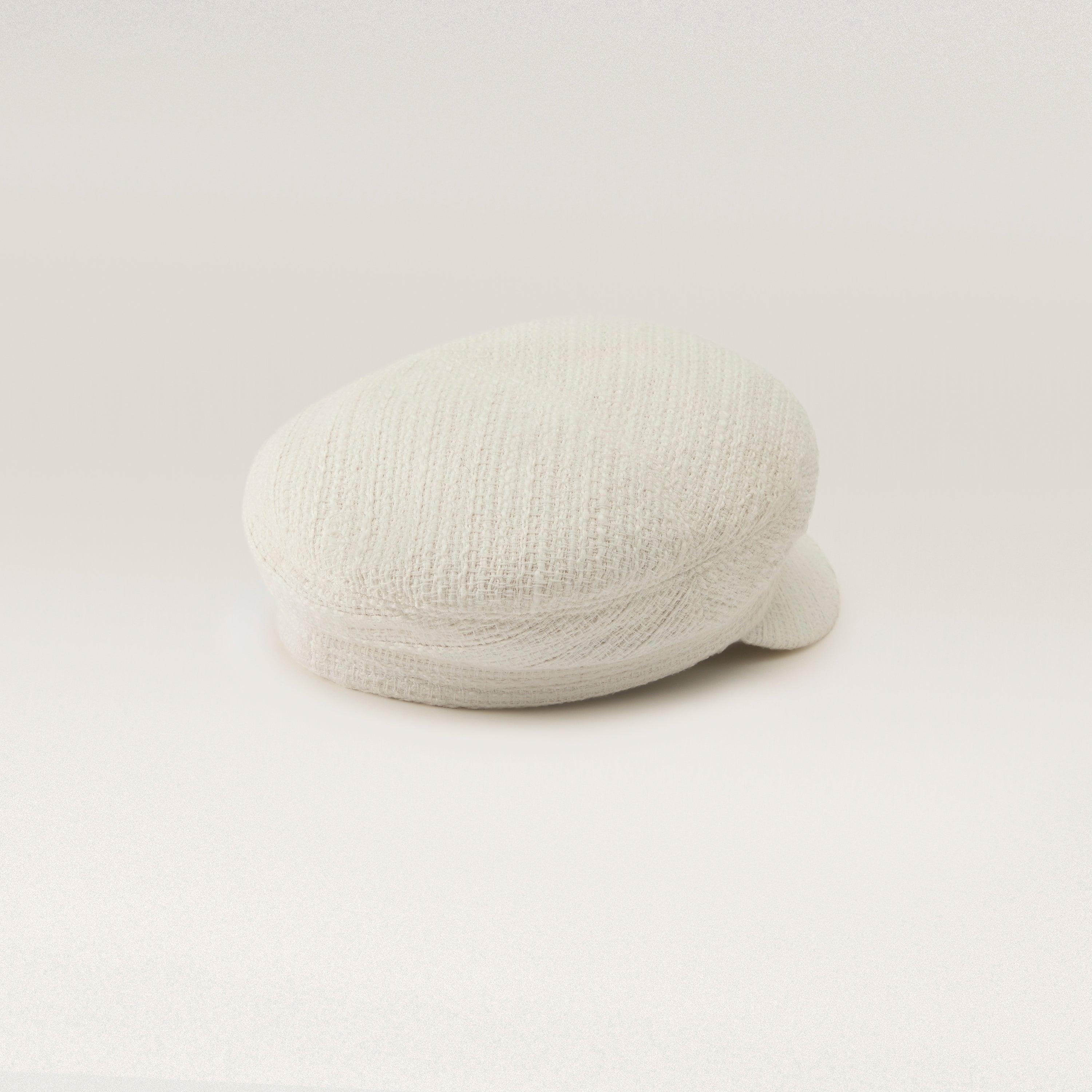 HAT51920_WHITE_3.jpg?v=1738034675