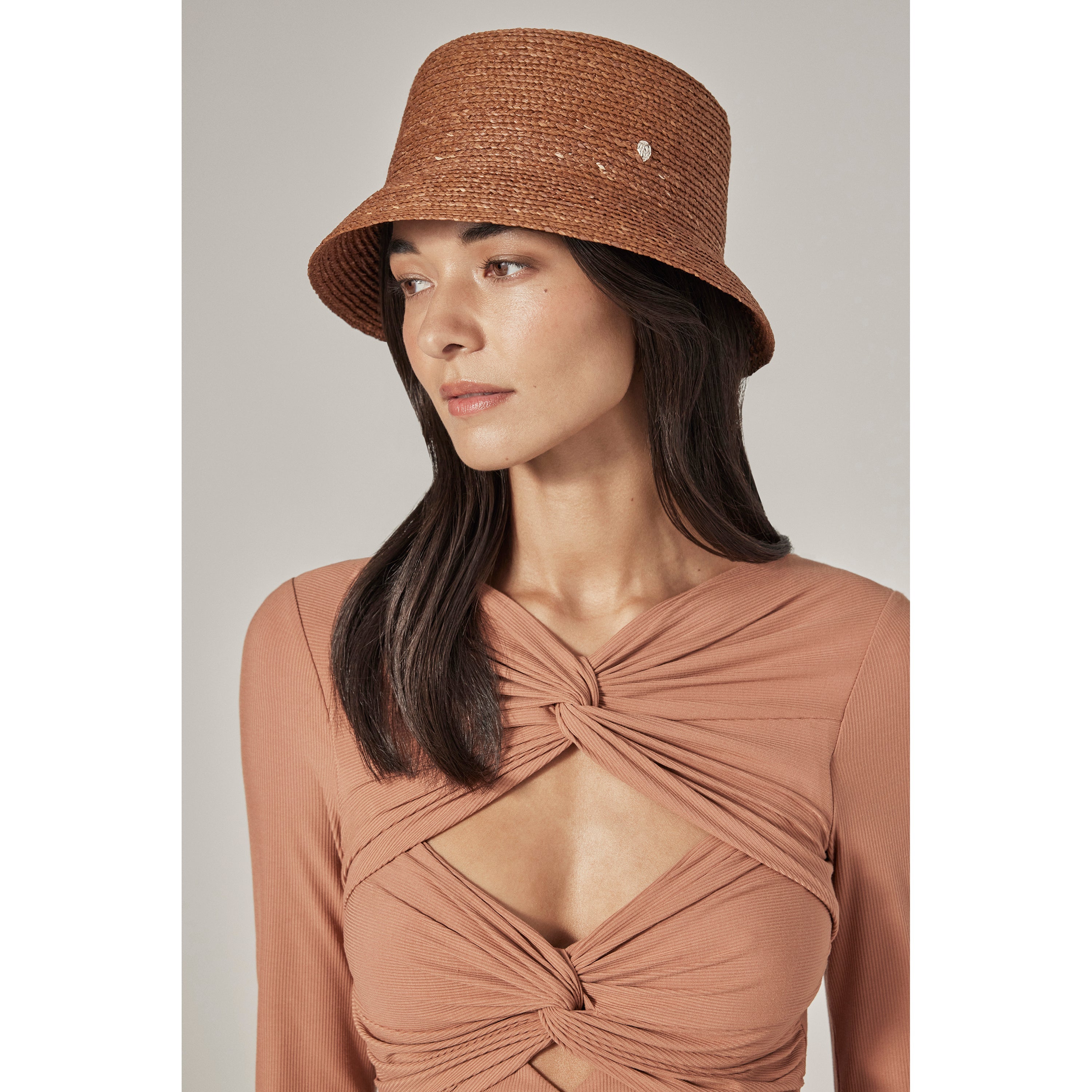 ハット HELEN KAMINSKI Woman Hat Brown HAT52005 NUTSHELL Helen Kaminski Hat Classic 5 Turn Up Brim Raffia Coffee