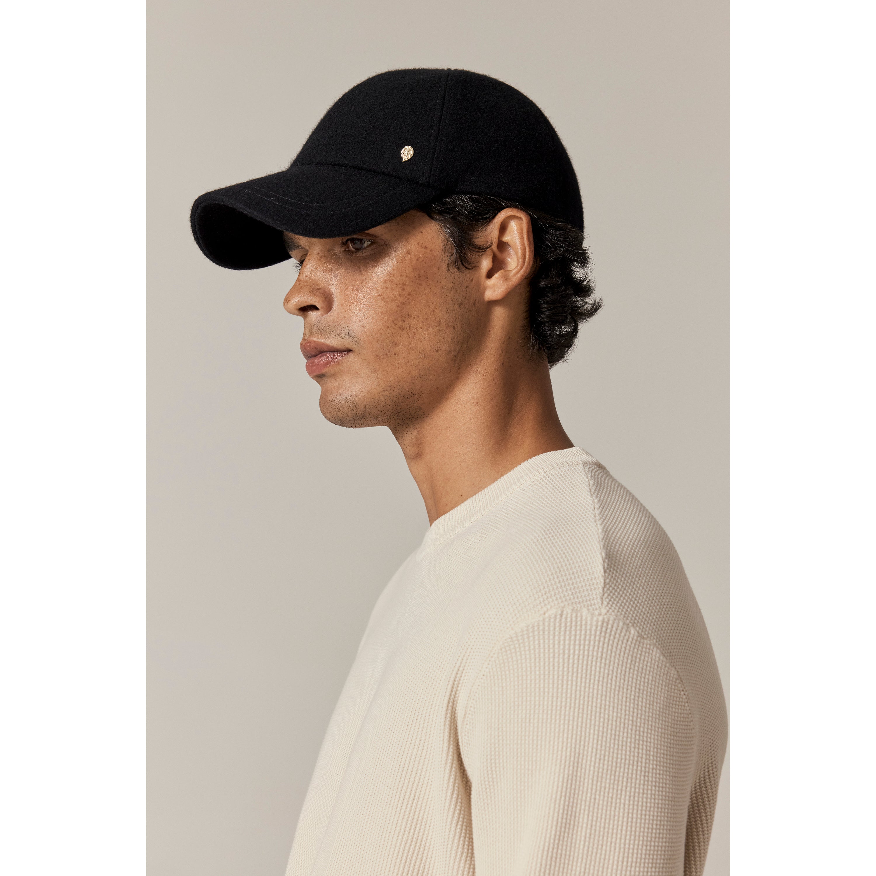 Buy Beckett Wool Cap - Black - Helen Kaminski