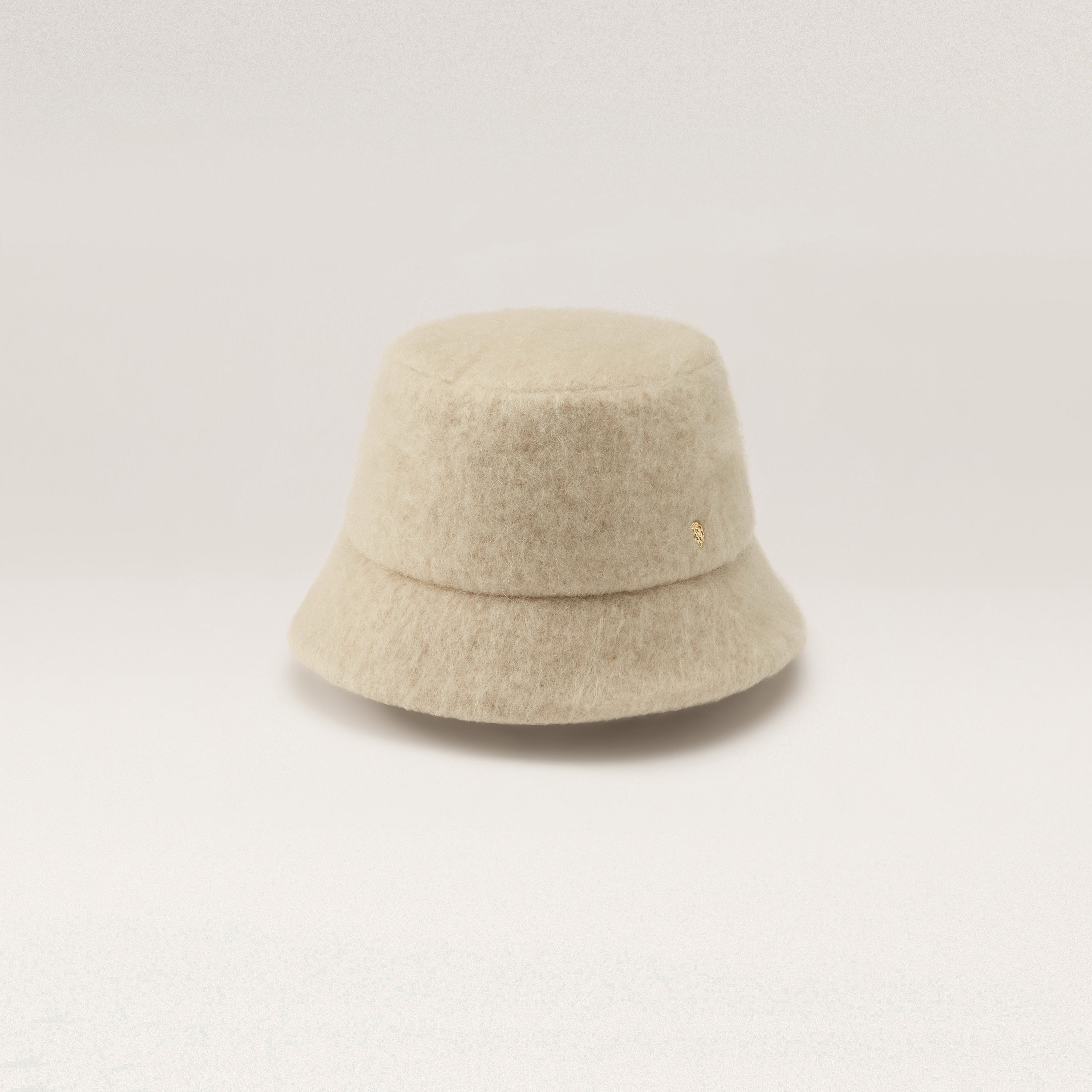 Buy Rita Mohair Blend Bucket - Wheat - Helen Kaminski