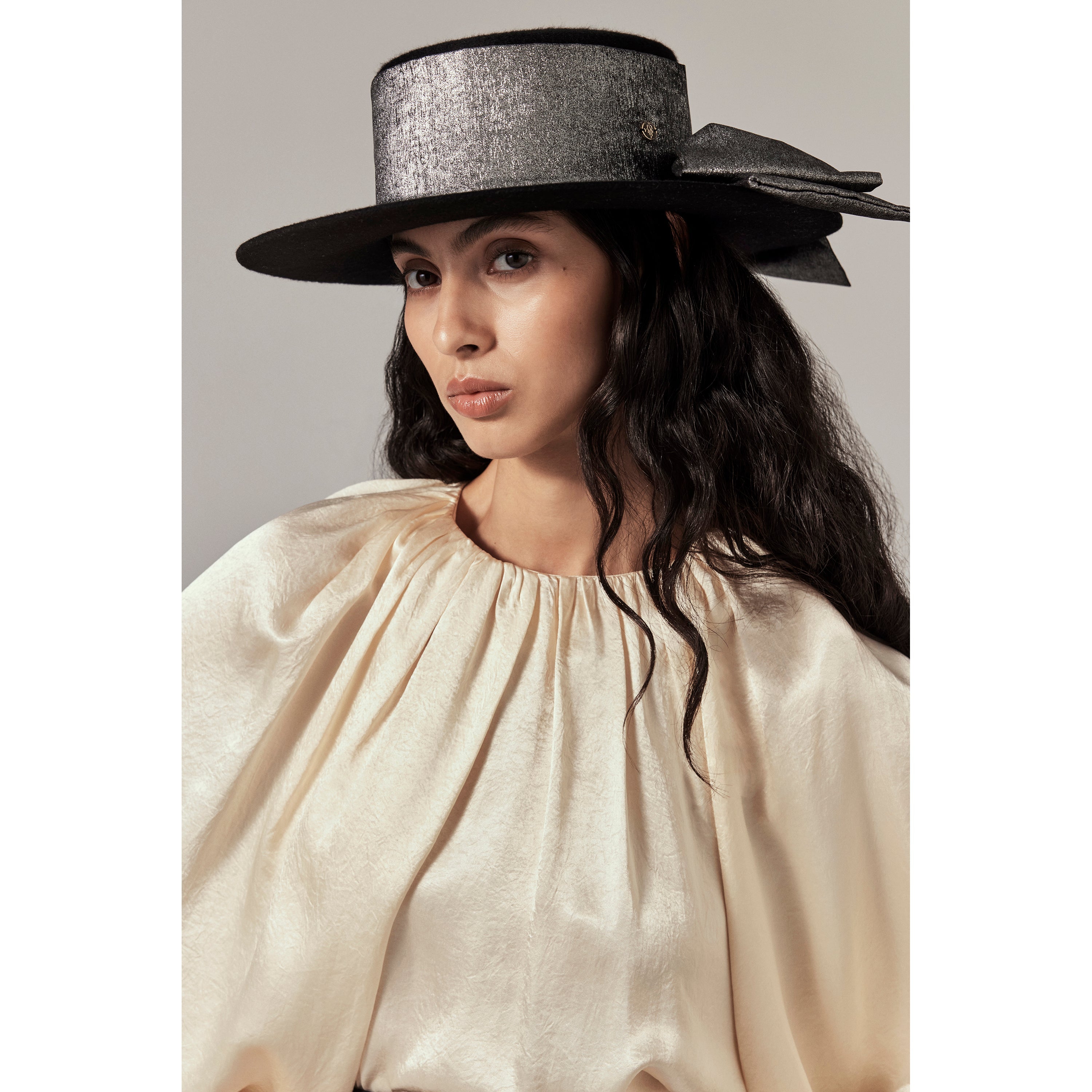 Buy Honor Conscious Wool Boater - Black - Helen Kaminski