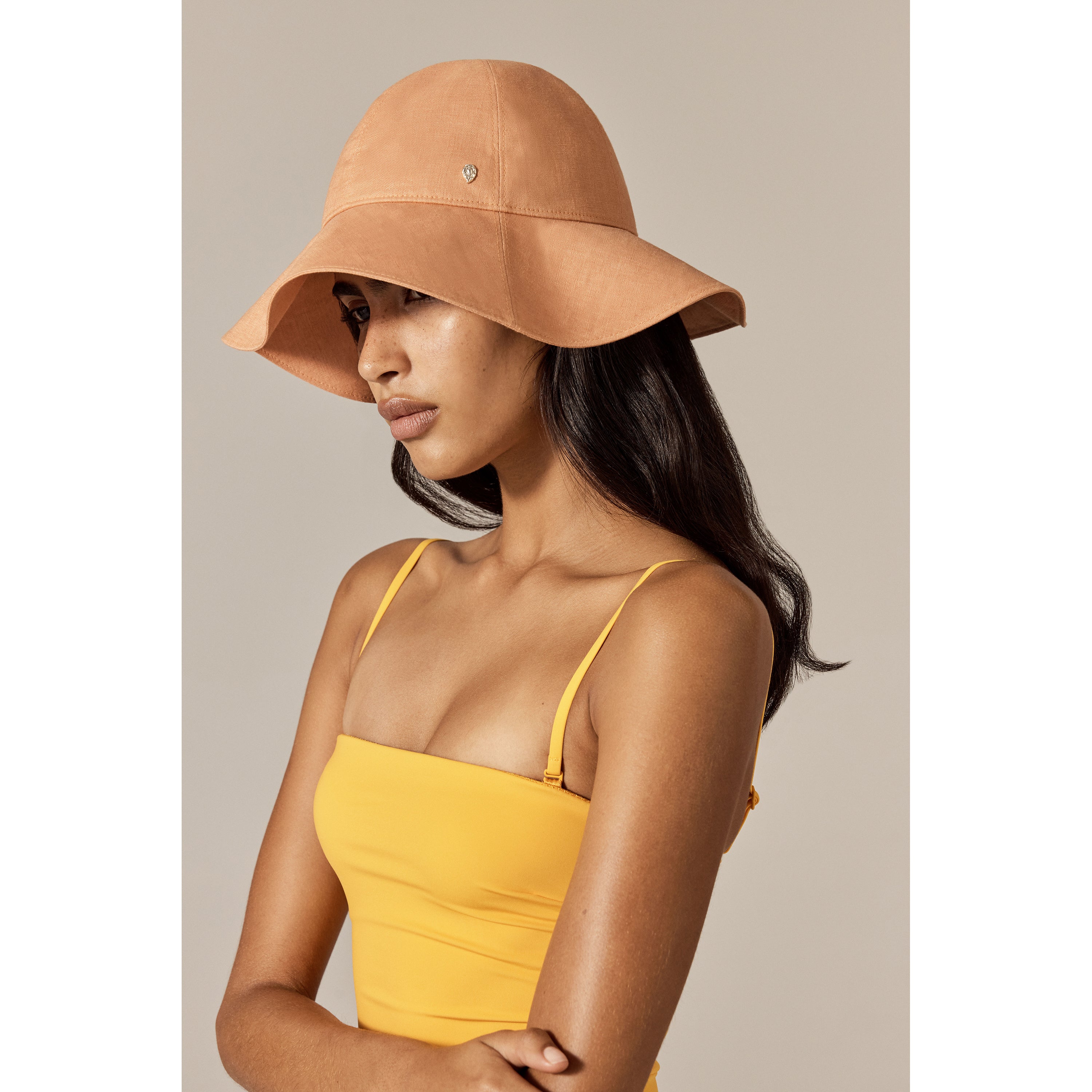 帽子 SOOR PLOOM Canary Cap M linen Nikini Linen Hat - Salmon - Pink Round Crown Hat | Helen Kaminski US