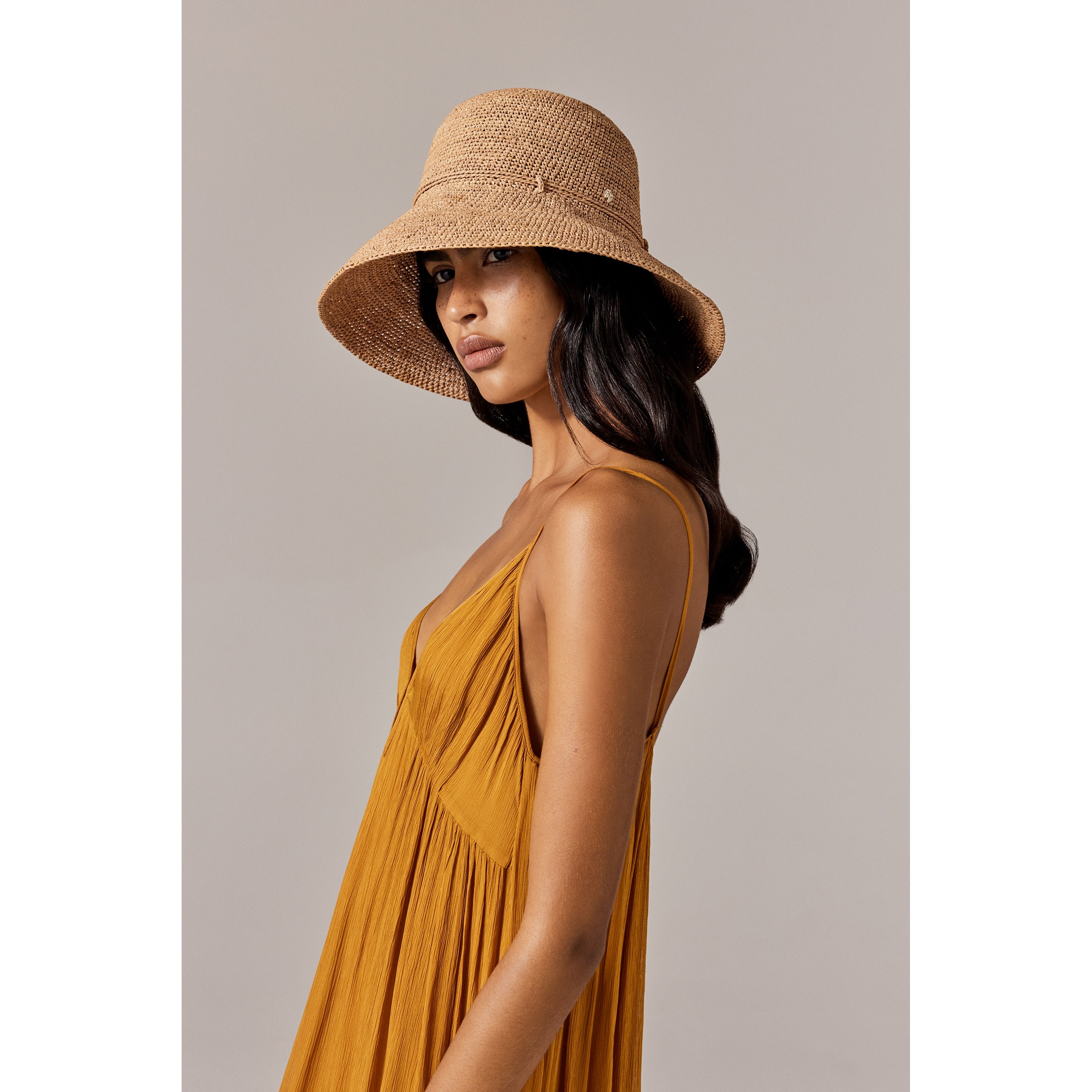 Provence 10 Raffia Crochet Hat - Nougat | Helen Kaminski US