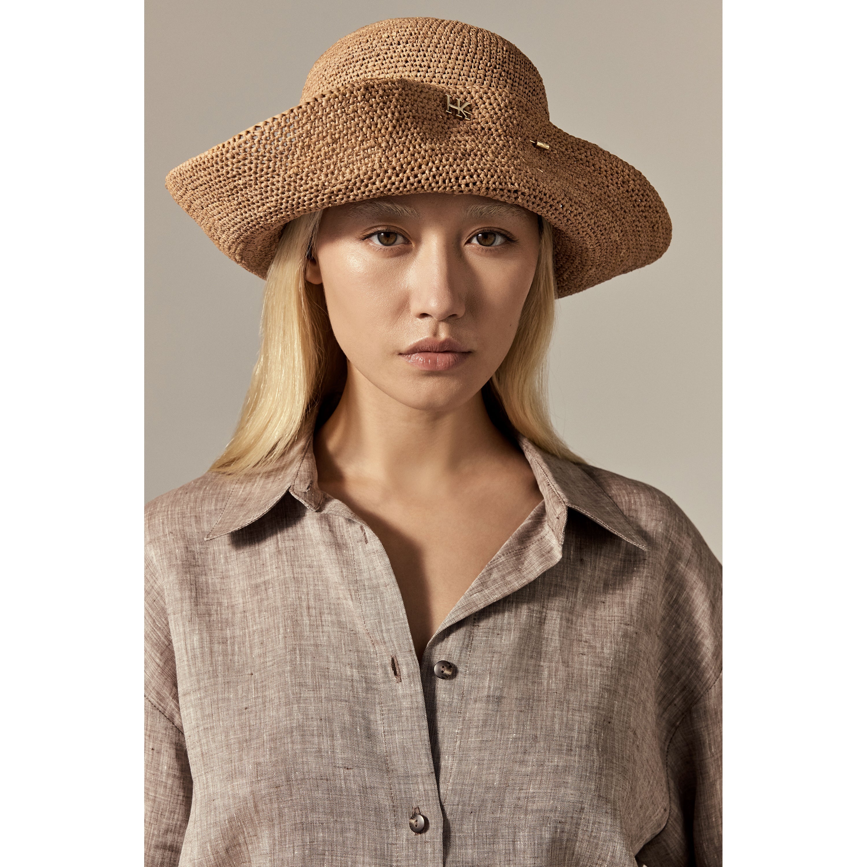 新品タグ付 6万　HELEN KAMINSKI　 CORA Signature HK Logo Hat Pin - Light Gold | Helen Kaminski US