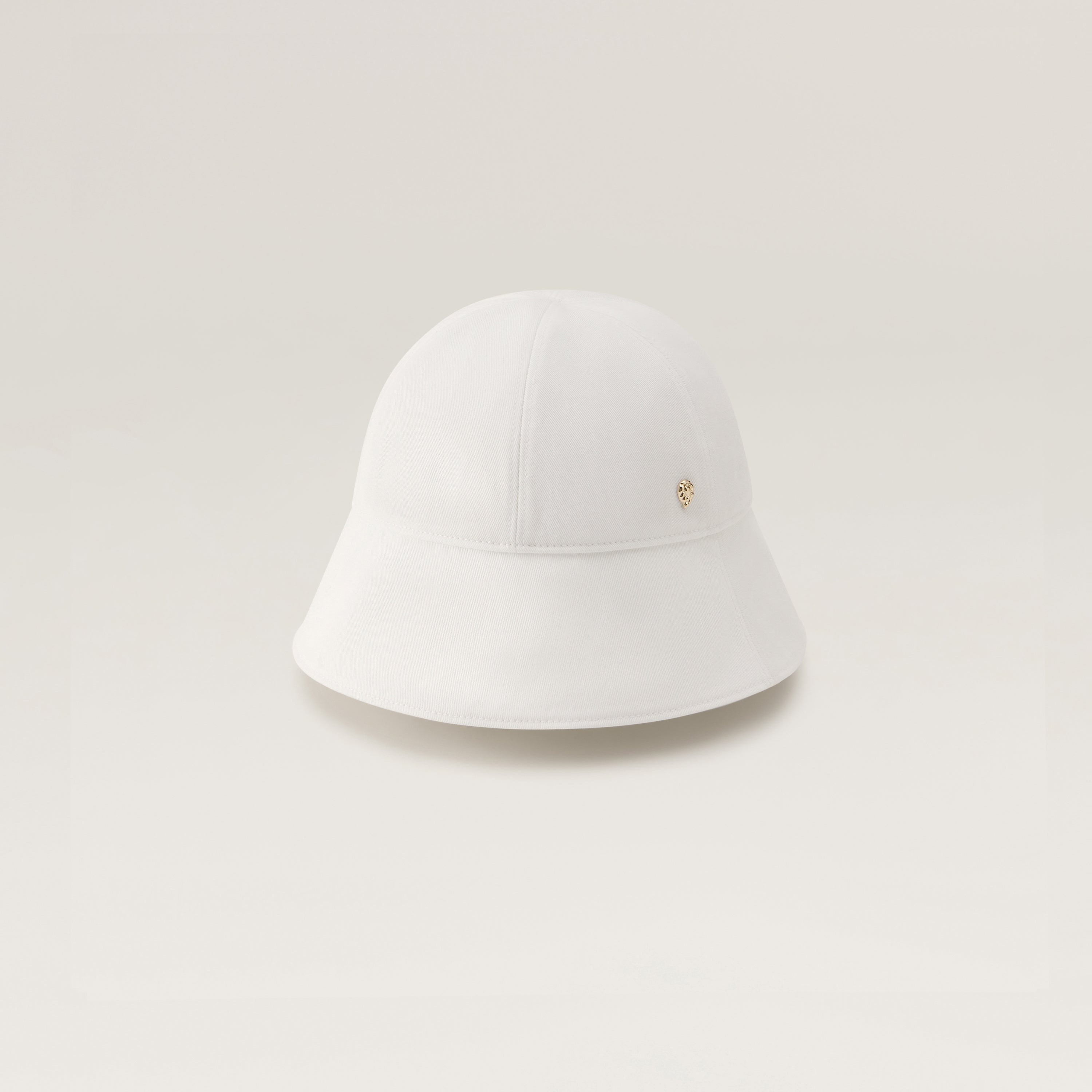 Zahara Organic Cotton Cloche Hat - White | Helen Kaminski US