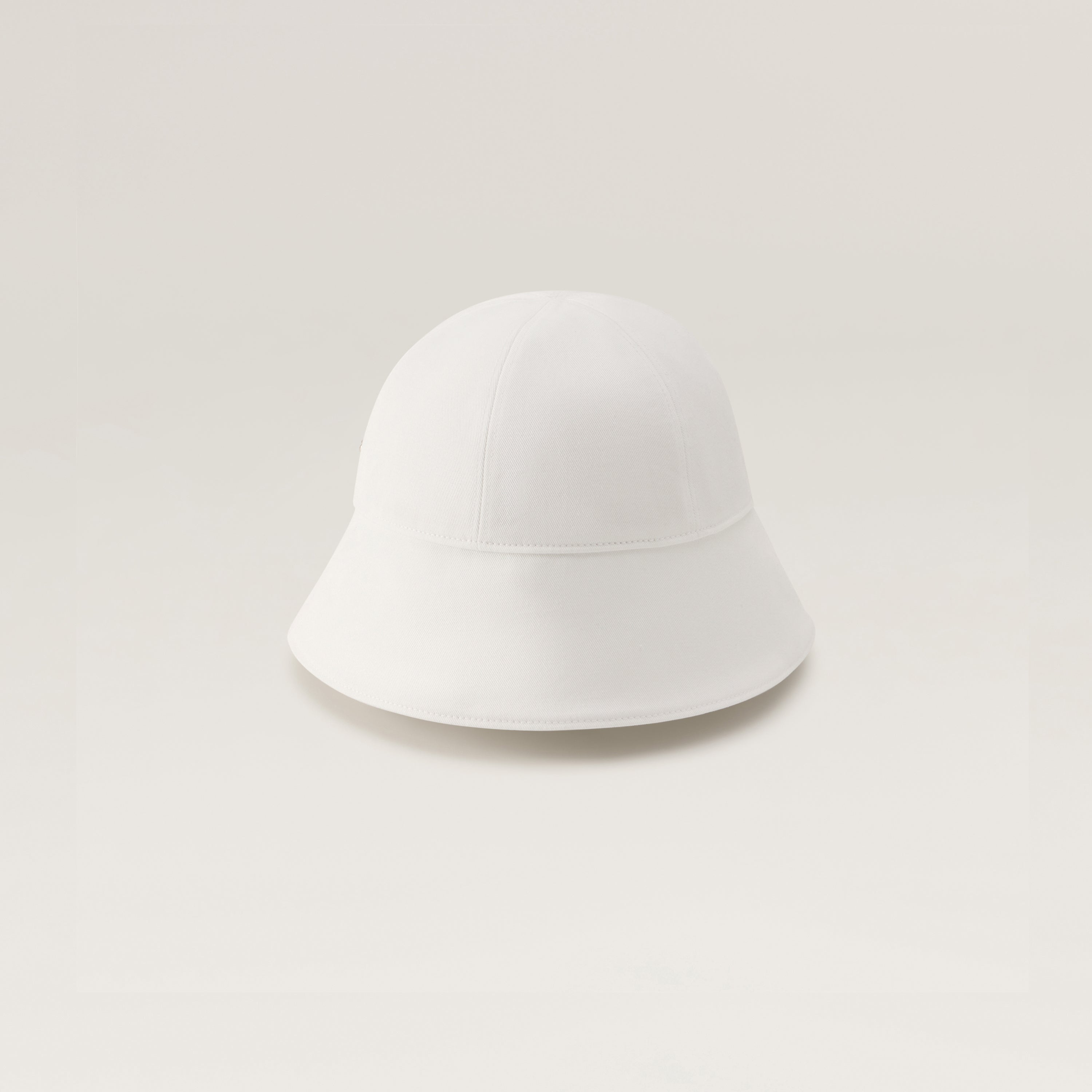 Zahara Organic Cotton Cloche Hat - White | Helen Kaminski US