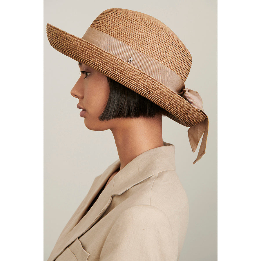 Helen store kaminski hats