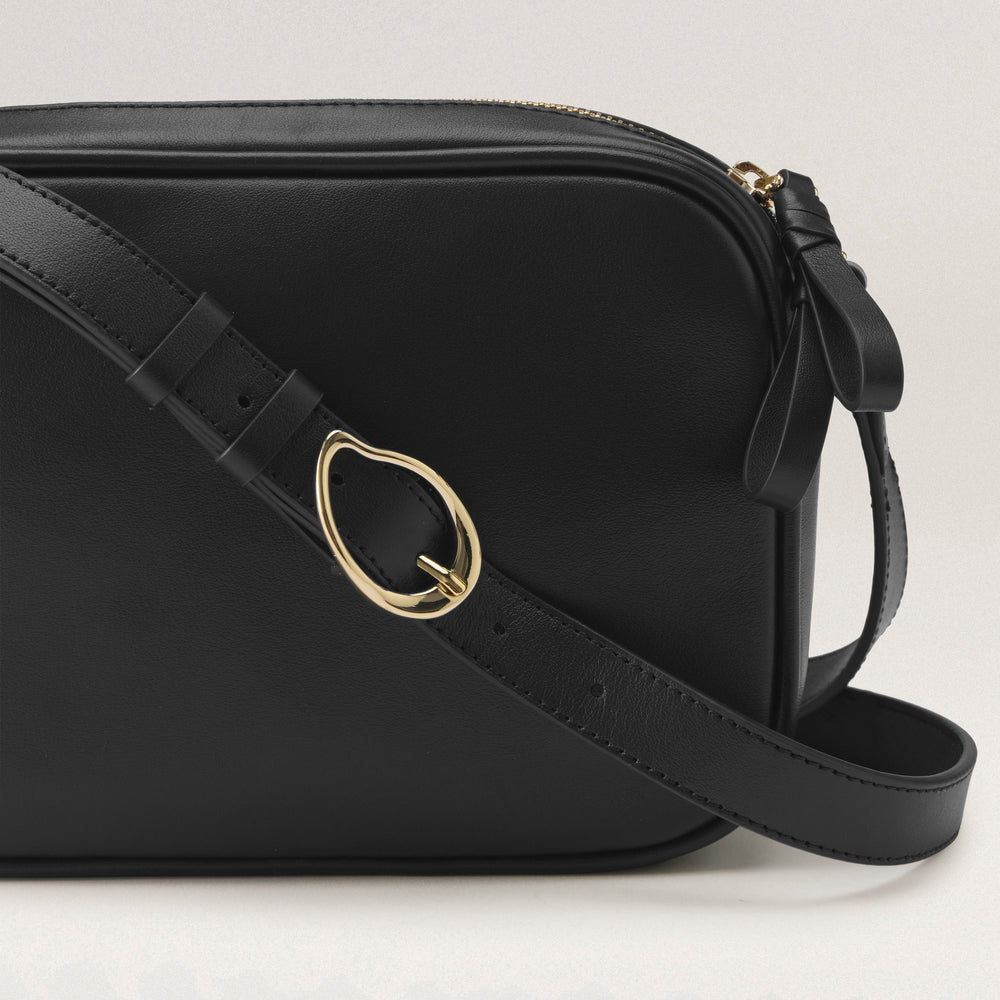 Buy Libi Leather Camera Bag - Helen Kaminski