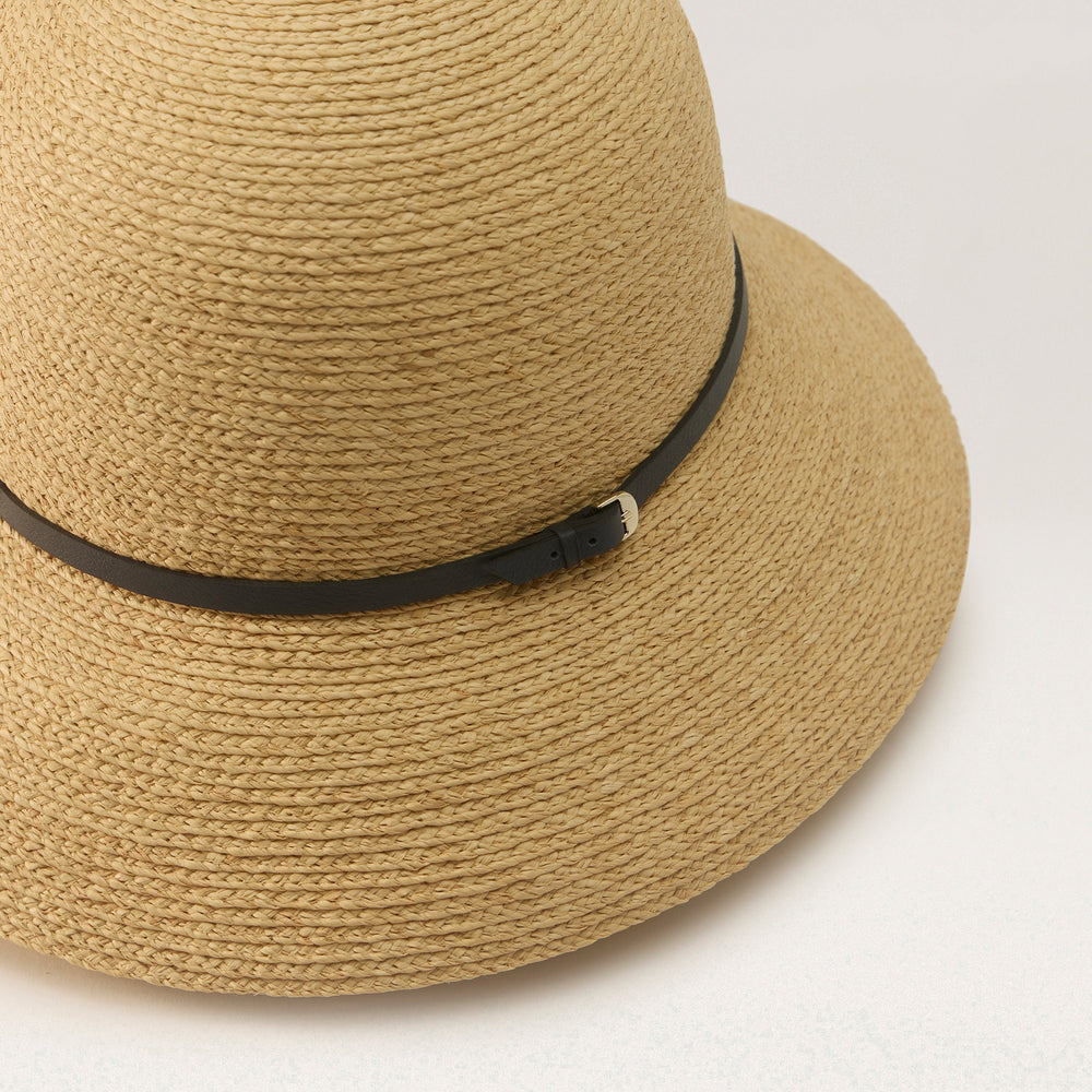 Besa 9 Cloche Hat Natural/Indigo - Helen Kaminski US