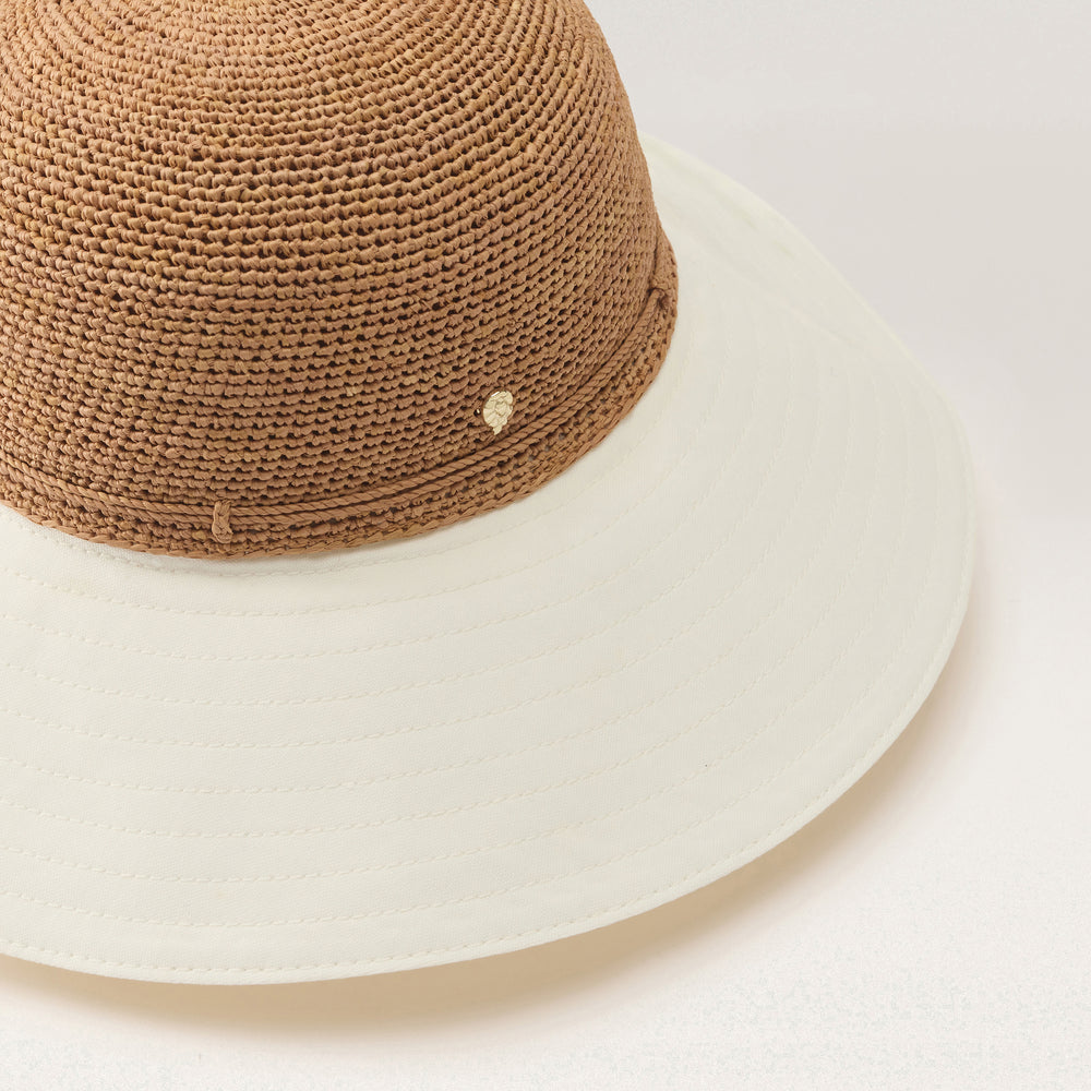 Shop the Kalola Round Crown Hat in Nougat/Off White | Helen Kaminski