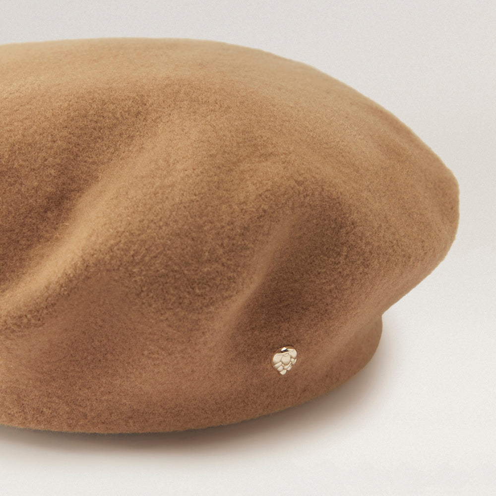 【 開梱 設置?無料 】 Ali Classic Wool Beret Hat in Camel - Helen Kaminski 帽子