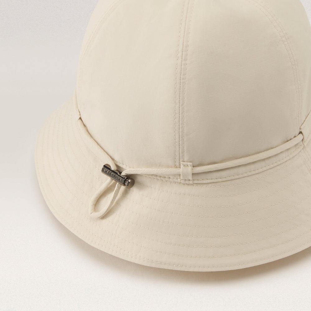 Shop the Flynn 6 Panel Round Crown Hat in Whitewash | Helen Kaminski