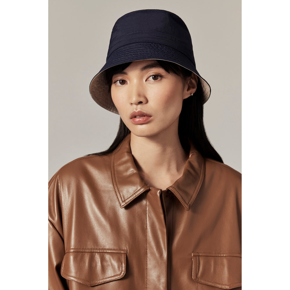 Buy Mack Reversible Bucket - Navy - Helen Kaminski