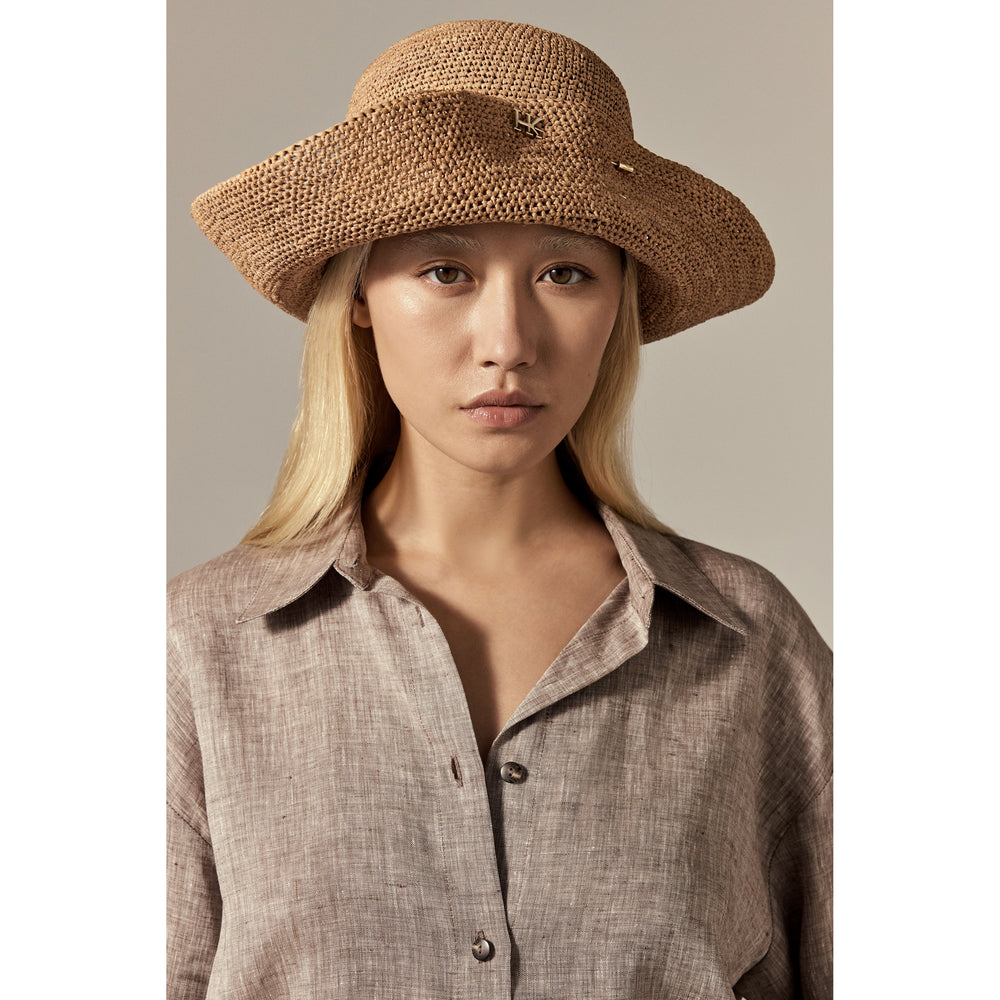 Signature HK Logo Hat Pin - Light Gold | Helen Kaminski US
