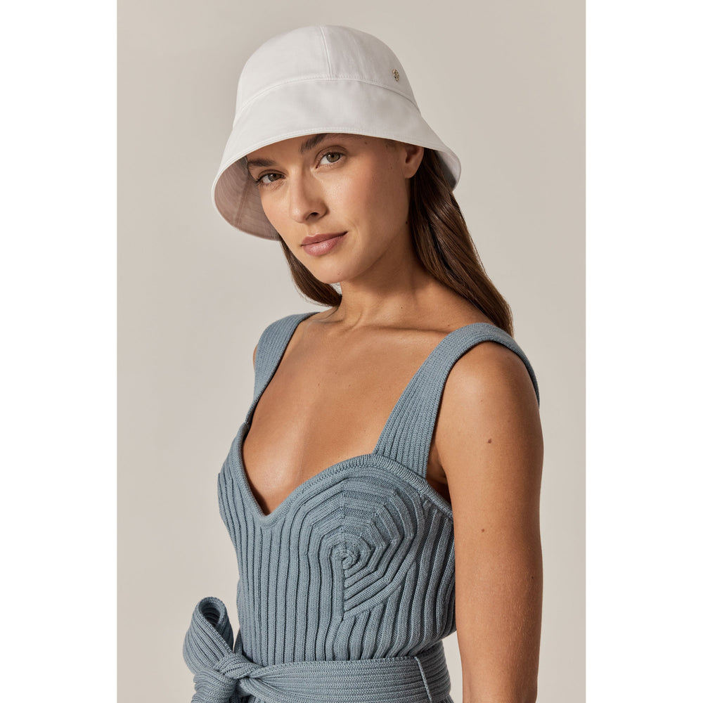 Zahara Organic Cotton Cloche Hat - White | Helen Kaminski US