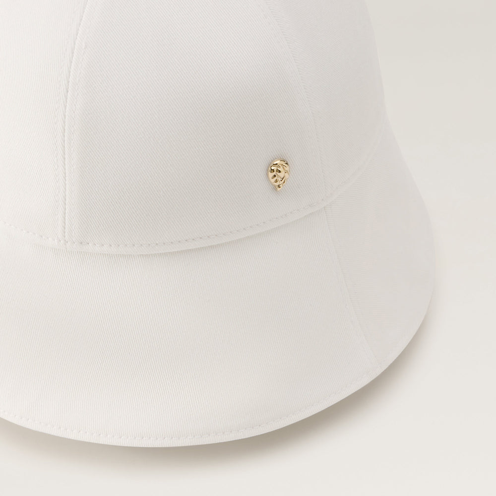 Zahara Organic Cotton Cloche Hat - White | Helen Kaminski US