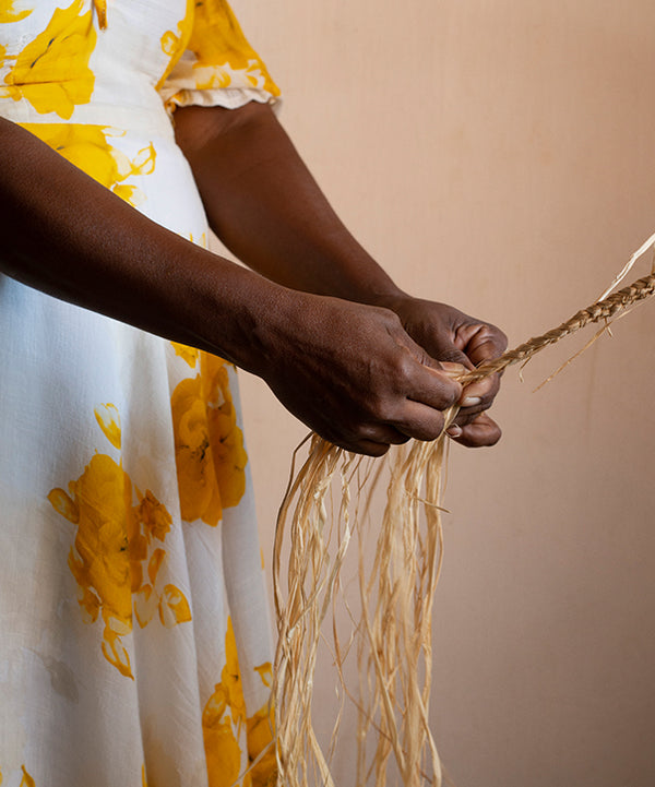 Raffia Braid - Raffia Techniques - Helen Kaminski