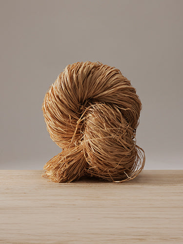 What is Raffia Raffia vs Straw More Helen Kaminski
