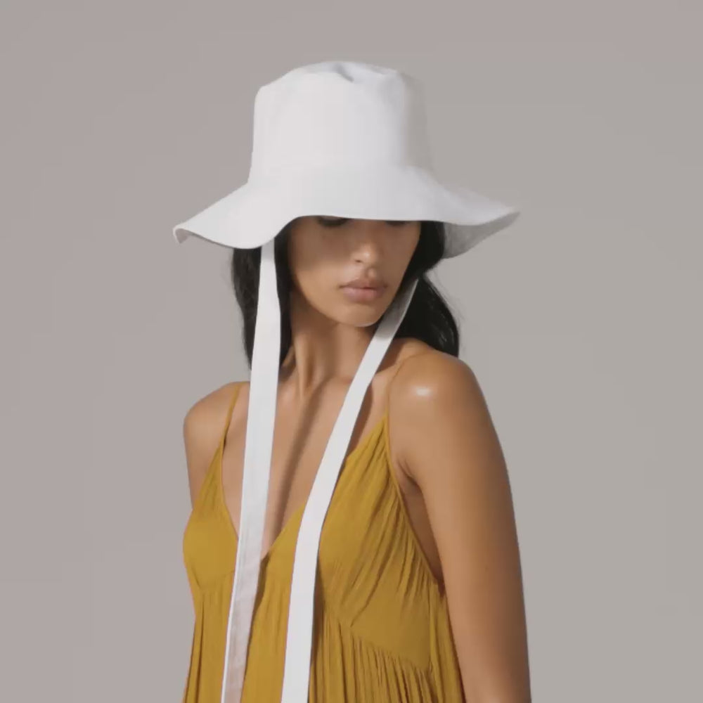 Kiyoma Organic Cotton Bucket Hat - White | Helen Kaminski US
